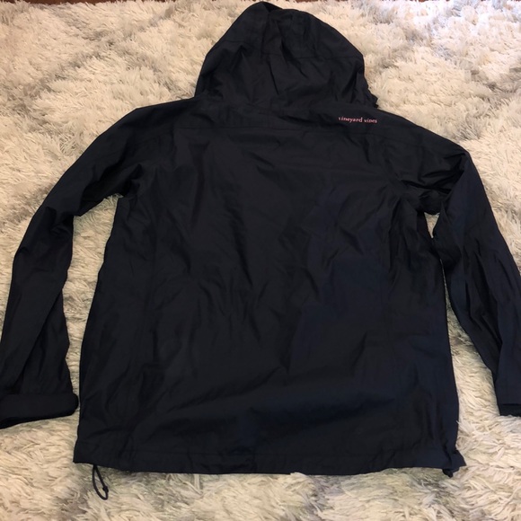 Vineyard Vines Women’s Rain Jacket - Picture 3 of 6